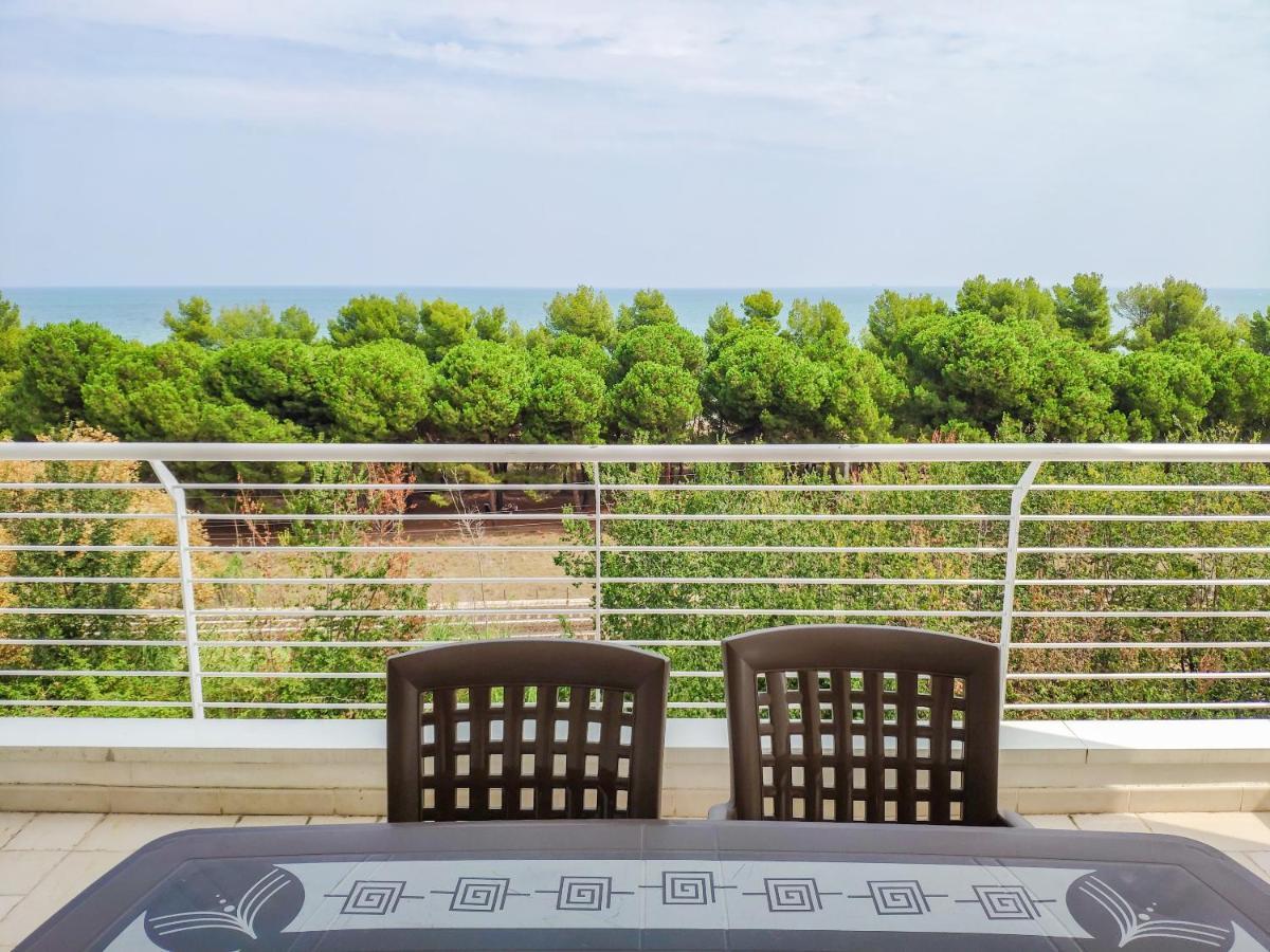Homiday - Cerrano Park Resort Pineto Exterior photo