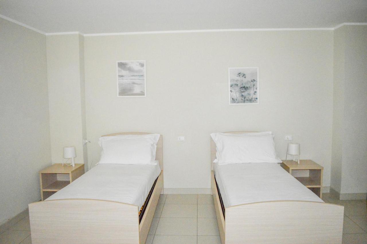 Homiday - Cerrano Park Resort Pineto Exterior photo